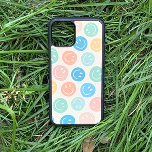 Smiley faces phone case