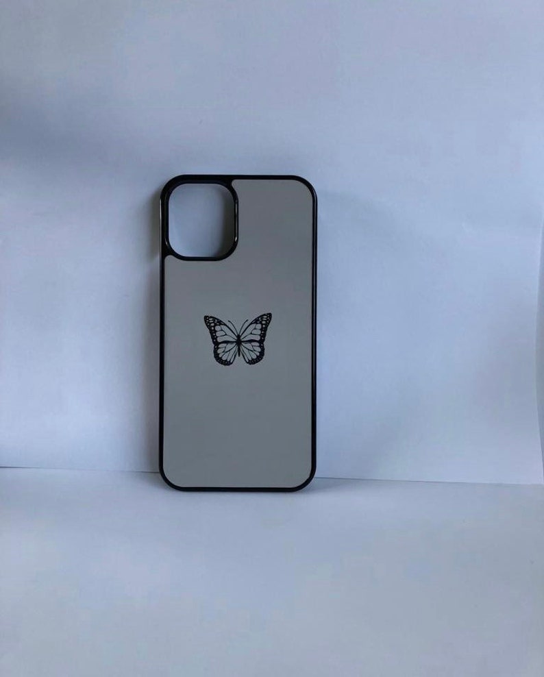 Butterfly phone case image 1