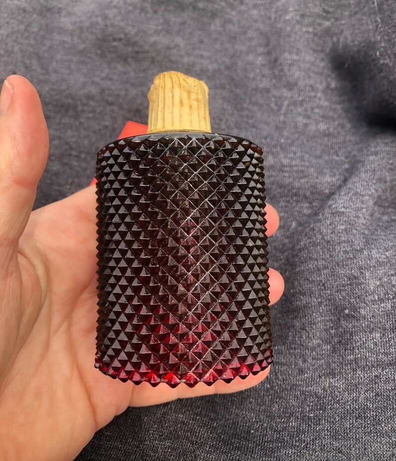 Vintage Diamond Cut Bubble Hobnail Red Glass Tealight Votive Peg Candle