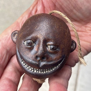 Shrunken head replica Headhunter trophy