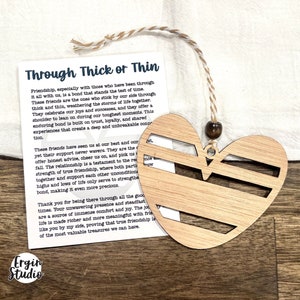 Durch dick oder dünn - Herz Ornament, Auto Anhänger, Best Friends Ornament, Weihnachts Geschenk für Freunde, Besties, Freundschaft Geschenk