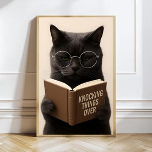 Funny Cat Reading Art Poster: Trendy Bathroom Humor Decor