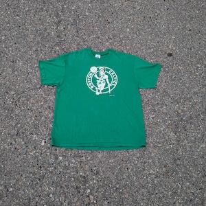 Vintage 1980s Boston Celtics Single Stitch T-shirt Green