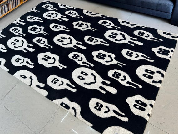 Hand tufted modern black and white melting cartoon smiley face rug for Living room, Bedroom area wool rugs 5x7, 6x9, 8x10, 9x12 abstract rug