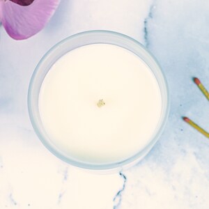 In Loving Memory Gift, Remembrance Candle For A Special Dad Minimalist Soy Wax no paraffin Burn Time 40 to 60hrs Frosted image 6