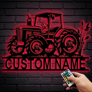 Cartello da parete in metallo personalizzato con trattore, nome del trattore, decorazione per la stanza, decorazione in metallo con trattore, regali per agricoltori, trattore antico personalizzato, 8-24 pollici