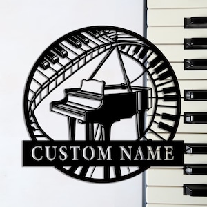 Insegna in metallo personalizzata con pianoforte, insegna con nome del pianista, decorazione murale musicale, decorazione personalizzata con pianoforte, regalo per pianoforte, regalo per la festa del papà, 8-24 pollici