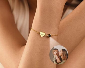 Personalised Photo Projection Bracelet with Heart Charm, Memorial Photo Bracelet, Gifts for Loved Ones, Mom Photo Bracelets, Birthday Gift