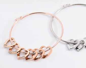 Bracelet de charme de cœur personnalisé, bracelet de charme de cœur personnalisé, bracelet de nom gravé, cadeaux de Saint-Valentin pour elle, cadeaux pour maman