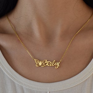 Name Necklace with Butterfly, Butterfly Necklace, Custom Charm Necklace, Personalized Name Necklace, Gifts for Mom, Trendy Gift for Her
