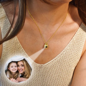 Custom Projected Photo Necklaces, Custom Commemorative Photo Pendants, Personalized Photo Necklaces for Mom and Baby, Gifts for Her