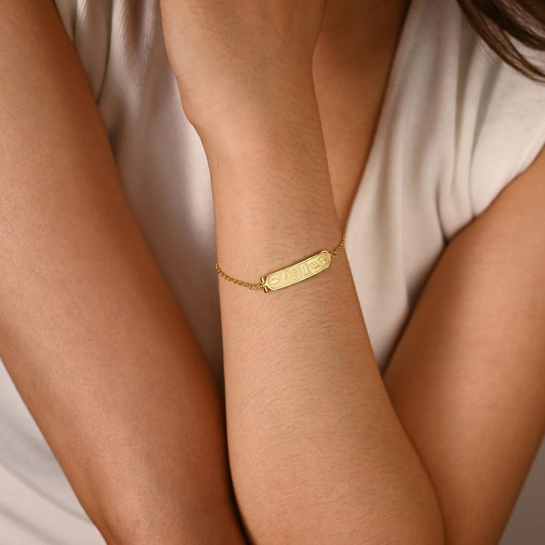 18k Gold ägyptische Kartusche Halskette, kundenspezifische ägyptische Hieroglyphische Namenshalskette, Ägypten Benutzerdefinierter Namensschmuck, personalisierte Geschenke für Sie Bild 16