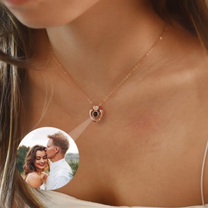 Love Heart Projection Necklace, Custom Memorial Photo Pendant, Personalized Heart Photo Necklace,Valentine Day Gift Gift For Mom Friend Gift