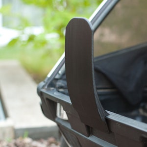 Large Thule Chariot splash guard