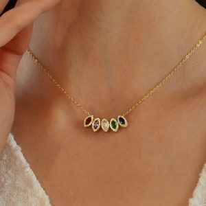 Family Birthstone Necklace, Mothers Necklace, Birthstone Necklace, Personalized Gifts for Mom, Birthday Gift for Her, Mothers Necklace