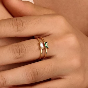 14k Solid Gold Baguette Sapphire Ring, Baguette Birthstone Jewelry, Dainty Stackable Ring,Personalized Jewelry,Mothers Ring, Christmas Gift