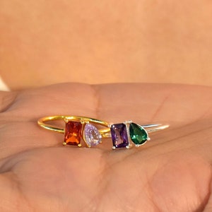 Custom Toi et Moi Gemstone Ring, Baguette Birthstone Ring, Emerald And Pear Cut Ring, Anniversary Gift, Mothers Ring, Best Friend Gift