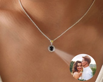 Benutzerdefinierte Fotoprojektion Halskette, personalisierte Halskette, Liebeshalskette, Bild im Schmuck, Erinnerungsbild, Geschenke für sie