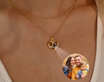 Projection Photo Necklace, Personalized Projection Necklace, Heart Photo Necklace,Memorial Photo Pendant Necklace,Gift for Her,Memorial Gift