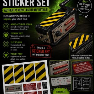 Puede incluir: Un set de pegatinas para trampa de fantasmas Ghostbusters con franjas de peligro negras y amarillas, etiquetas de advertencia rojas con el texto DANGER HIGH VOLTAGE 1KV ELECTRIC SHOCK HAZARD y diagramas técnicos en una hoja de vinilo blanca.