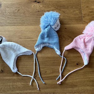 Knitted Baby Pom Pom Hat: Newborn Winter Beanie
