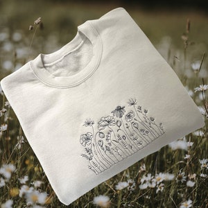 Embroidered Wildflower Jumper: Personalized Floral Adult Sweater