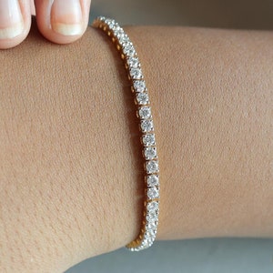 Round Cut Lab Grown Diamond Tennis Bracelet - 14K Yellow Gold diamond tennis Bracelet - round cut Diamond tennis Bracelet - Gift for Her