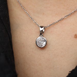 Round Diamond bezel set necklace | 14k Solid Gold Necklace | Lab Grown Diamond Necklace | Bezel Set Necklace | Diamond Solitaire Necklace