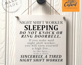 Night Worker sign | DO NOT DISTURB sign | day sleeper sign | do not knock sign | Do not ring doorbell sign | handmade sign
