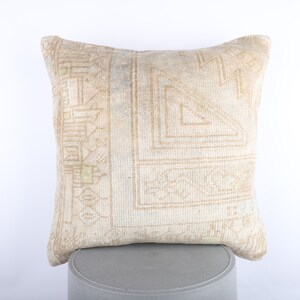 Kilim Pillow, Turkish Kilim Pillow, Vintage Kilim Pillow, Home Decor, Bohemian Kilim Pillow, Decorative Throw Pillow, Sofa Aztec Pillow