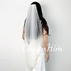 Bridal Pearl Beaded Veil,Pearl Wedding Veil,Cathedral Veil,Delicate Edge Veil,Glam Bridal Veil,One Tier Veil,Fingertip Veil,Custom Veil,