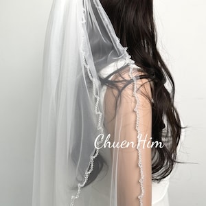 Ivory Beaded Wedding Veil,Crystal Edge Bridal Veil,Elegant Fingertip Veil,Scalloped Veil,Two Layers Veil,Tulle Bridal Veil,Veil With Comb