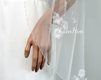 Tulle Bridal Veil,Cathedral Veil,Beaded Wedding Veil,Ivory Bridal Veil,Handmade Veil,Floral Beaded Veil,Beaded Edge Veil,Fingertip Veil,