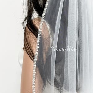 White Pearl Veil,Ivory Wedding Veil,Crystal Beaded Veil,Cathedral Veil,One Tier Veil,Fingertip Veil,Delicate Edge Veil,Glam Wedding Veil,