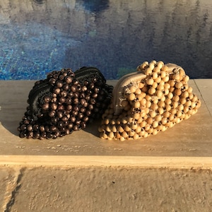 Bolso de cuentas de madera hecho a mano negro marrón, bolso de cuentas de madera, mini bolso de cuentas con cierre de cierre, bolso de cuentas de verano, bolso marrón