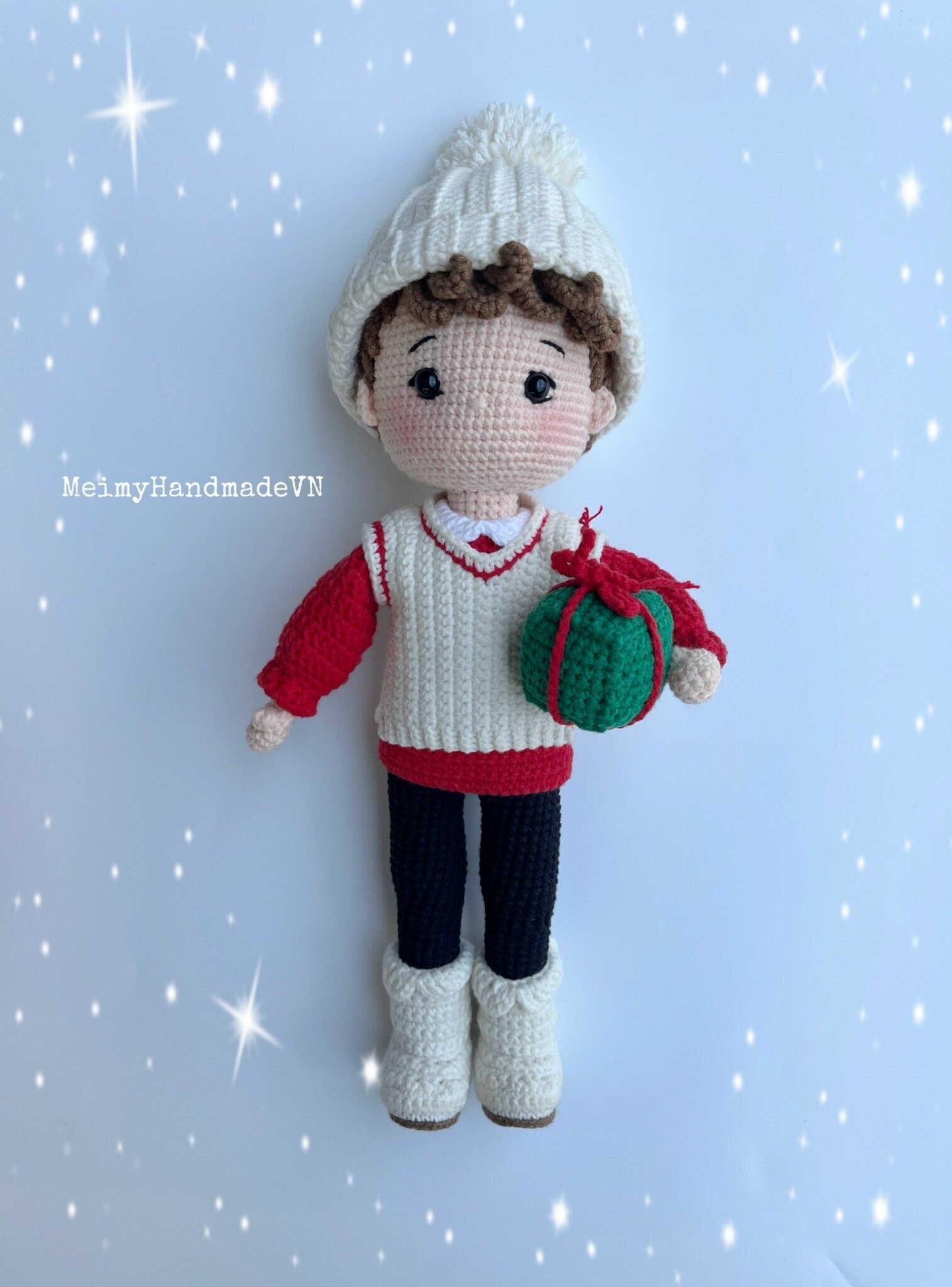 【プップさま】christmas doll ୨୧ 森でスキーをする 男の子 Liam Doll Crochet Pattern, Christmas Doll, Noel Doll, Crochet Boy