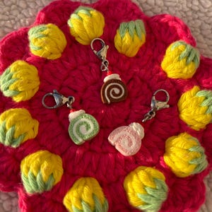 Handmade Roll Cake Stitch Markers | Crochet Knitting Progress Keepers