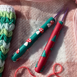 Green Mushroom and Red Pine Tree Polymer Clay Crochet Hook Set | Handmade Ergonomic Polymer Clay Crochet Hooks