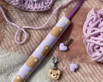 Bear Crochet Hook | Handmade Ergonomic Polymer Clay Grip