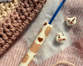 Bear Crochet Hook | Handmade Ergonomic Custom Polymer Clay Cute Teddy Bear Crochet Hook Grip