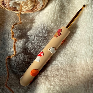 Crochet d'automne | Pâte polymère, citrouille, feuille d'érable, thème de l'automne