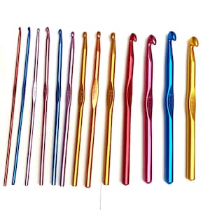 Aluminium Crochet Hooks | Sizes 2mm-10mm | Tapered Crochet Tools