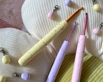 MADE TO ORDER Chocolate Egg Polymer Clay Crochet Hook Set of 3, Clay Crochet Hooks, Cute Crochet Hooks, Crochet Hook Set