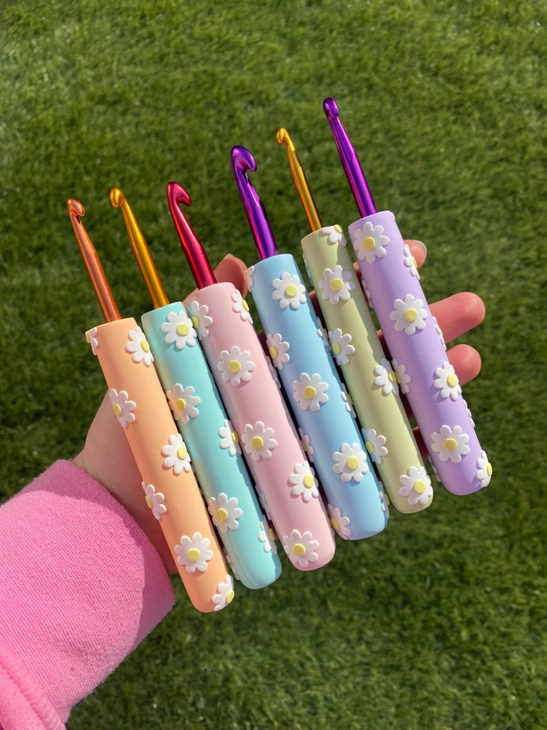 creative hook designs - pretty ideas Images High... Pastel Daisy Polymer Clay Crochet Hook Set of 6 | Made to Order Custom ...