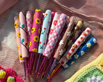 READY-MADE Handmade Ergonomic Polymer Clay Crochet Hooks