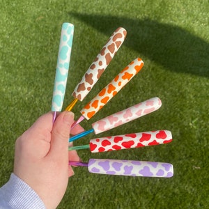 MADE TO ORDER Handmade Polymer Clay Crochet Hooks Cow Print | Personalised Custom Crochet Hooks | Polymer Clay Crochet Hooks | Crochet Hooks