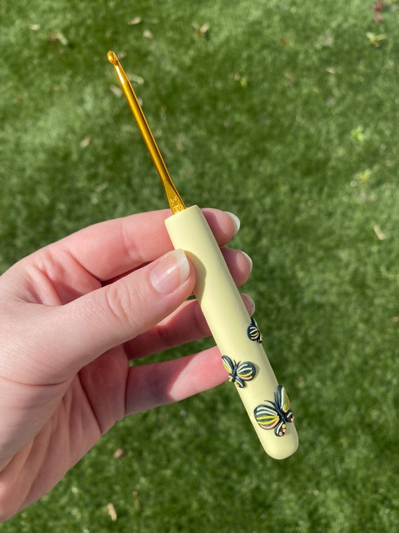 MADE TO ORDER Yellow Butterfly Crochet Hook | Custom Crochet Hooks |  Polymer Clay Crochet Hooks | Cute Crochet Hook | Crochet Hook Grip