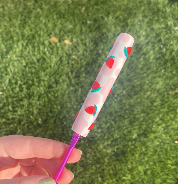 MADE TO ORDER Strawberry Cow Print Crochet Hook | Custom Crochet Hooks |  Polymer Clay Crochet Hooks | Cute Crochet Hook | Pink Crochet Hook