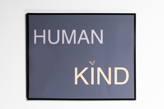 Graues und gelbes 'Human Kind' Poster auf - Etsy