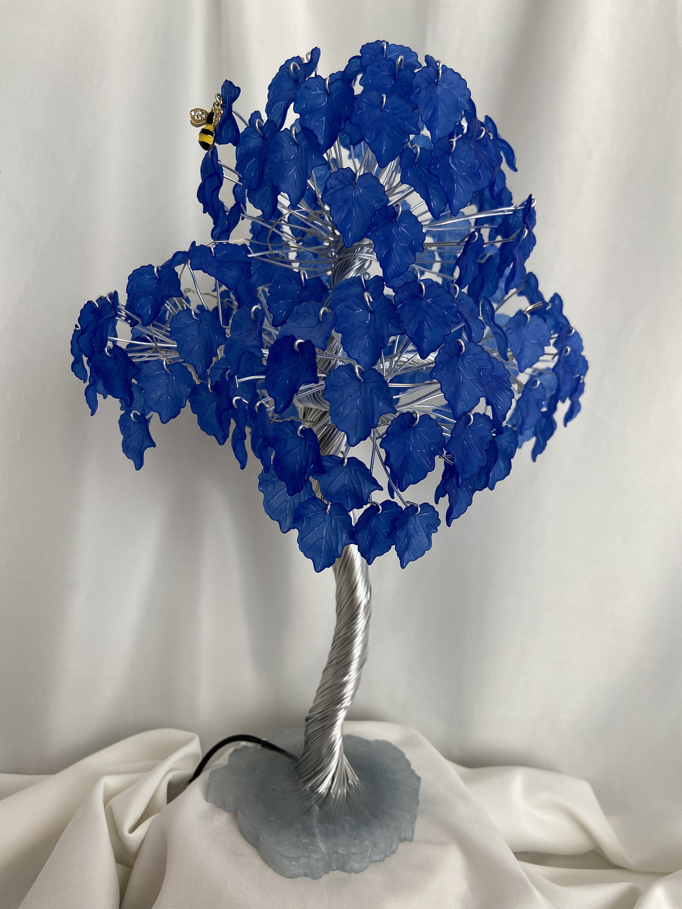 Blue & Silver Metal Wire Tree Sculpture With Lights and Resin Leaves - Etsy